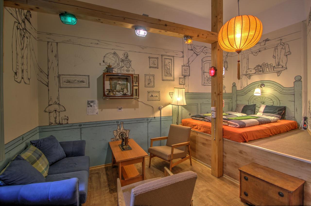 Auberge-jeunesse-lavender-circus-budapest-hongrie