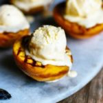 11 delicious desserts to make on the barbecue