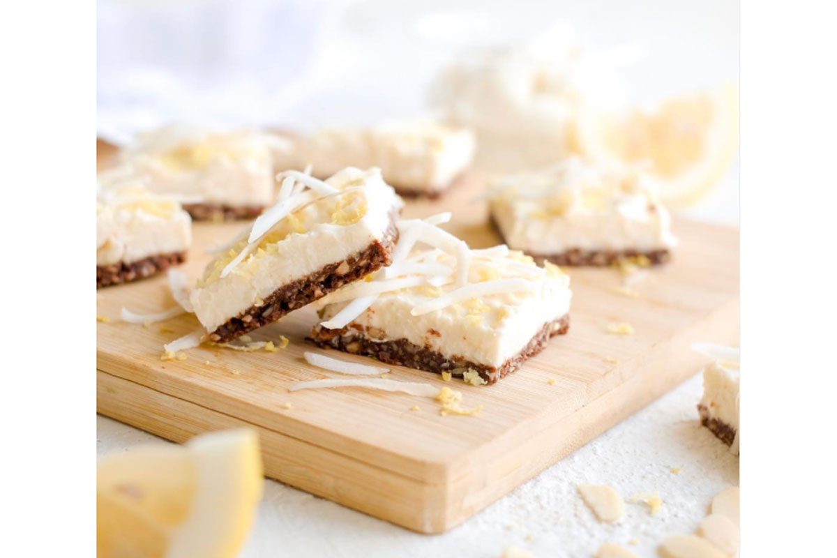 lemon coconut cheesecake squares