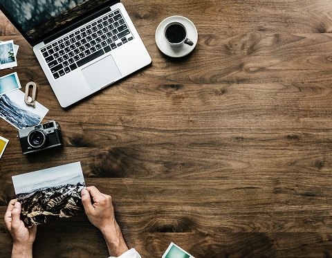 Here are the best travel jobs so you can travel debt-free