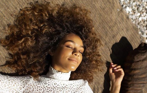 Frisottis: 10 produits capillaires pour vos cheveux indisciplinés