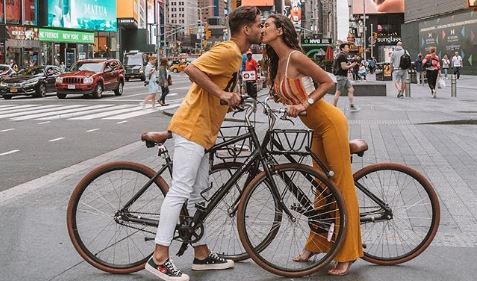 The 10 sexiest things to say to a woman on a first date