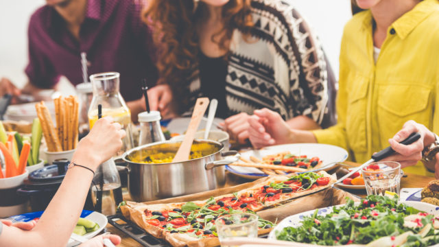 10 dishes for a successful vegan and keto potluck