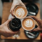 10 alternatives véganes au café pour commencer sa journée du bon pied