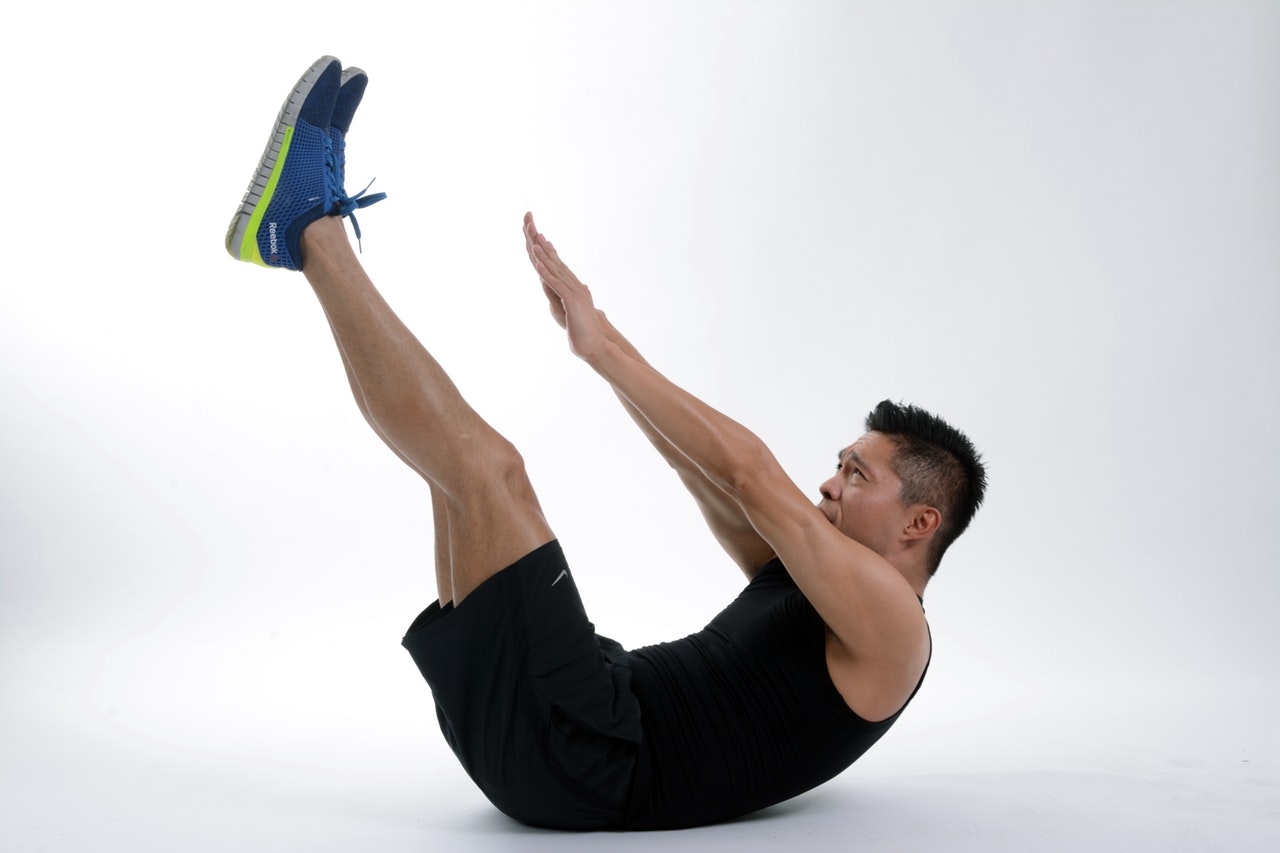 vertical leg crunch position