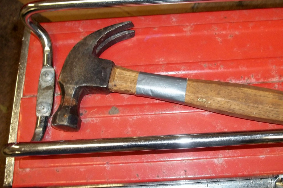 20 Genius Duct Tape Tricks You Need to Know About BetterBe