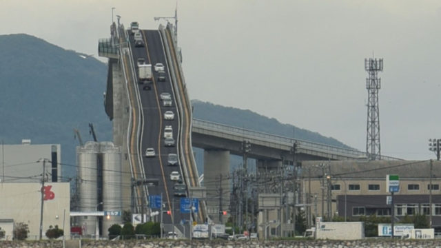 Stunning Bridges In the World