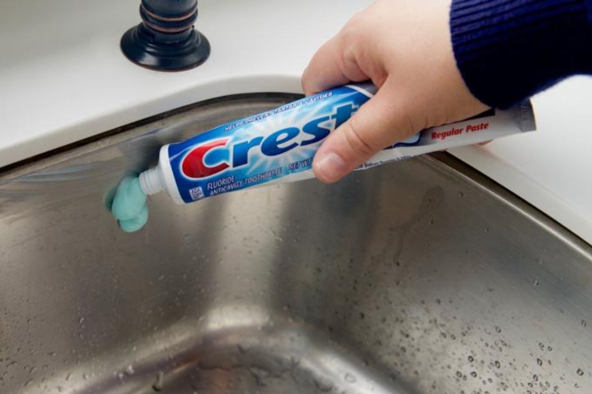 Genius Toothpaste Hacks Everyone Should Know BetterBe