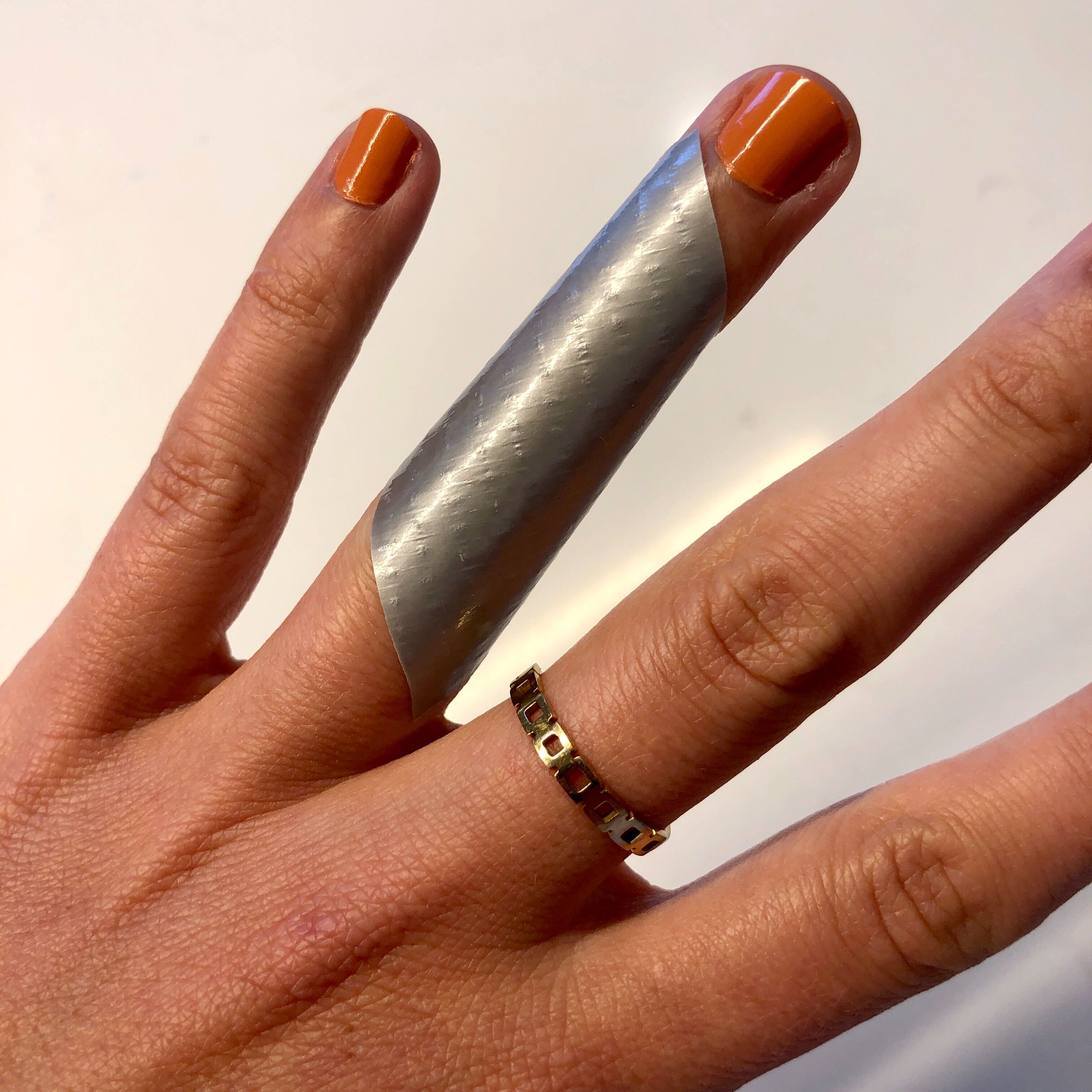 20 Genius Duct Tape Tricks You Need to Know About BetterBe