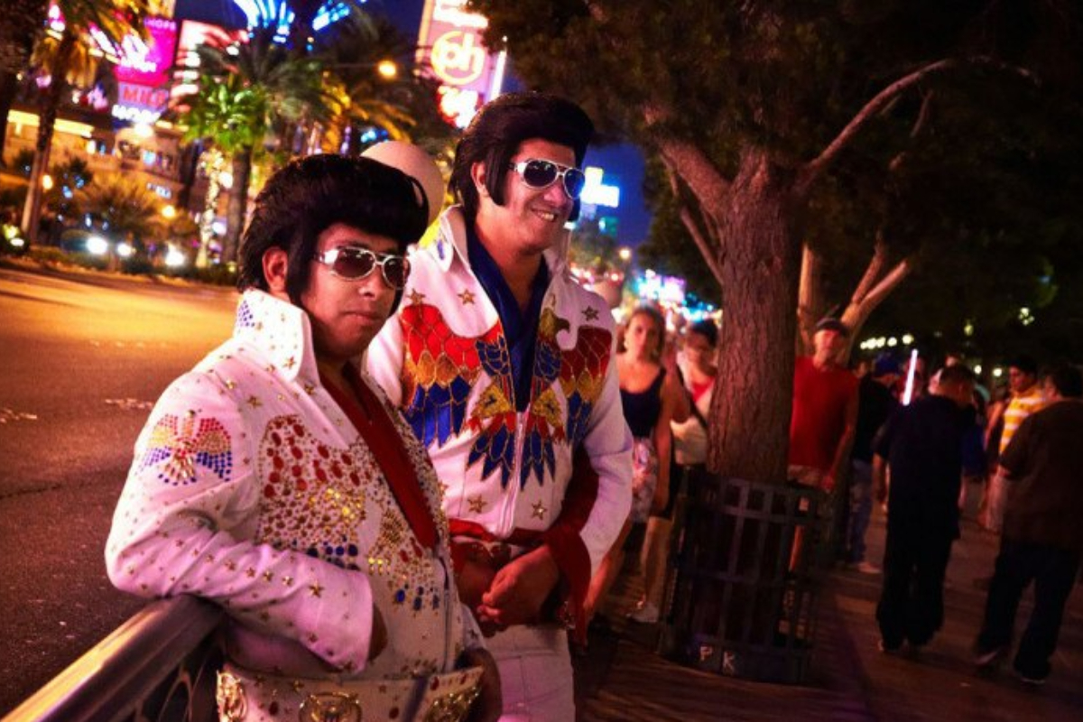 Elvis Impersonators In Las Vegas