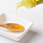 20 Unexpected And Surprising Uses For Vegetable Oil