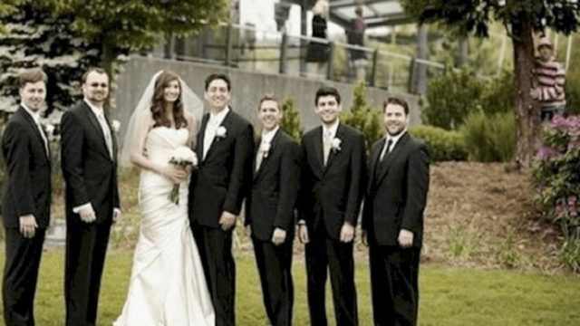 20 Unexpected Pictures That Seem Normal Until You Get a Closer Look