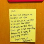 Hilarious Neighbor’s Note Goes Viral 🤣