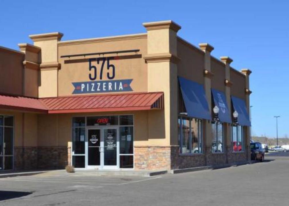 575 pizzeria front