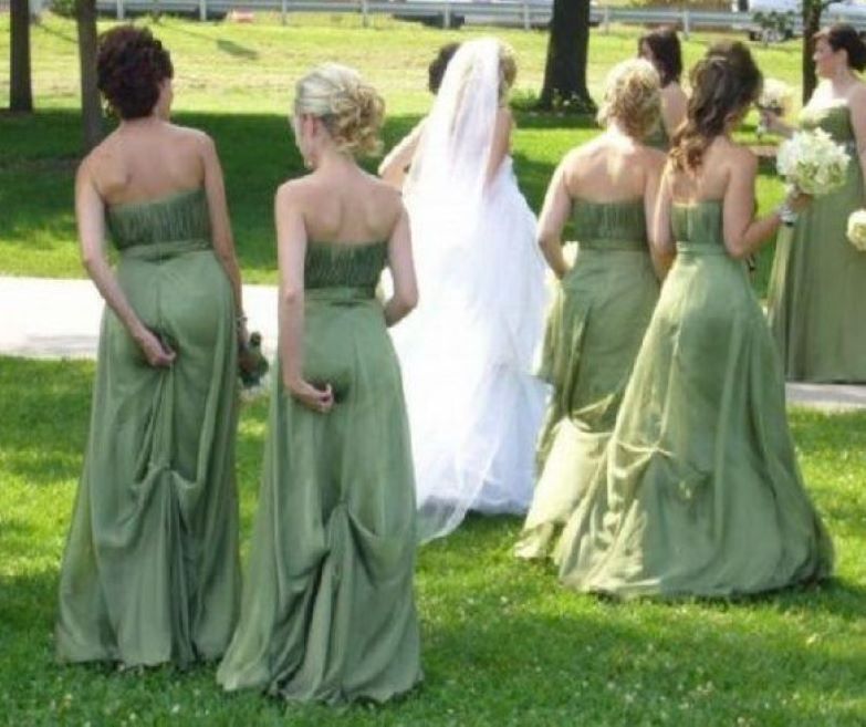 bridesmaids with wedgies